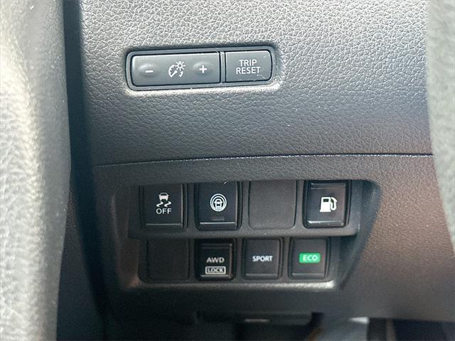 used 2019 Nissan Rogue car, priced at $15,300