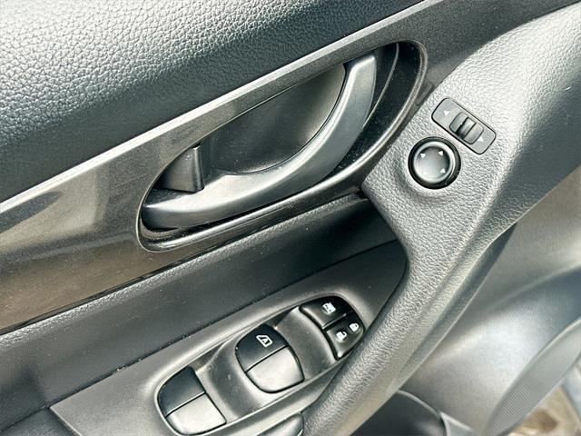 used 2019 Nissan Rogue car, priced at $15,300