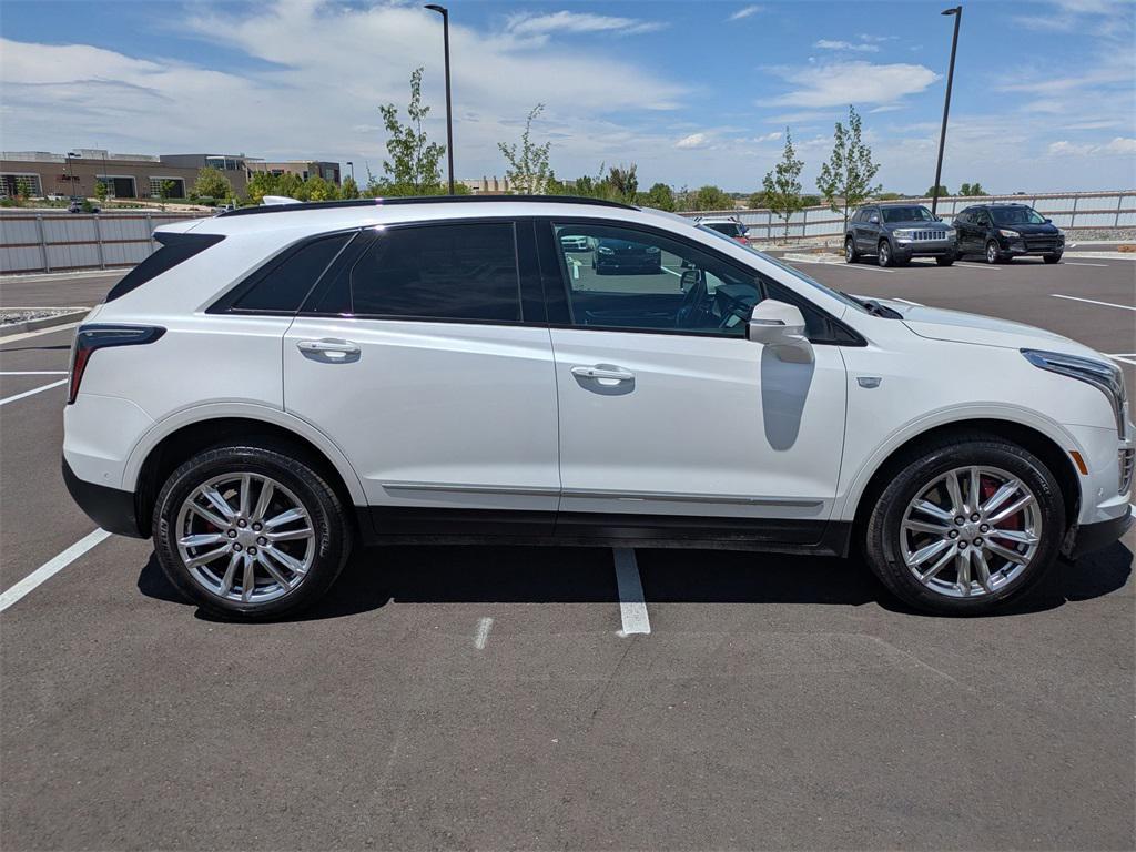 used 2022 Cadillac XT5 car, priced at $31,000