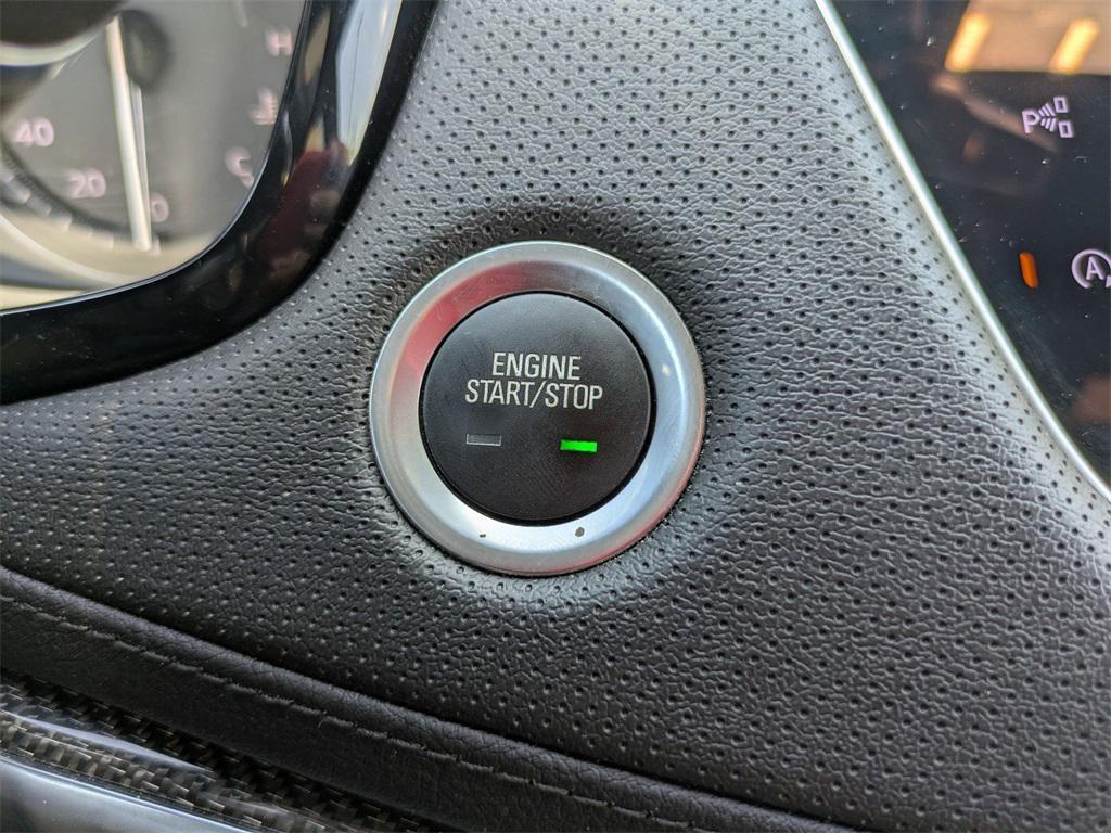 used 2022 Cadillac XT5 car, priced at $31,000