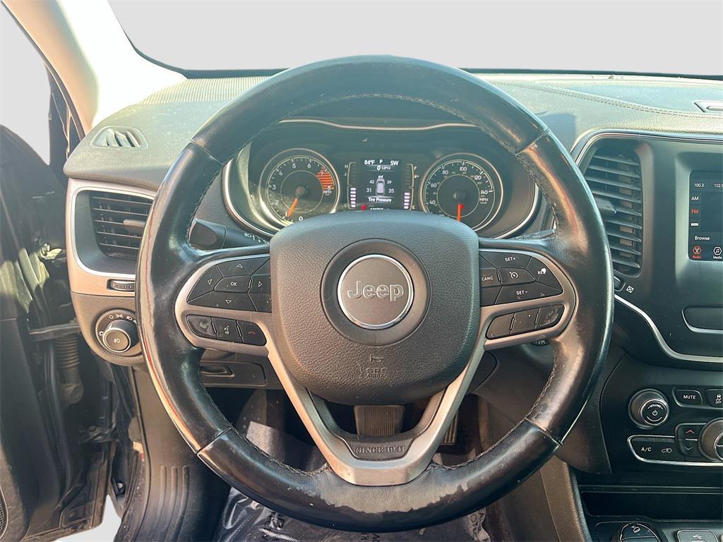 used 2019 Jeep Cherokee car, priced at $10,500
