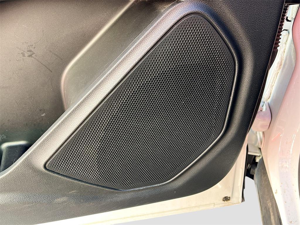 used 2022 Ford Explorer car, priced at $28,900