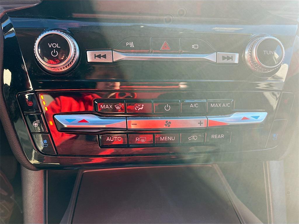 used 2022 Ford Explorer car, priced at $28,900