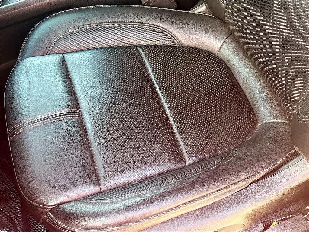used 2023 Chevrolet Traverse car, priced at $32,500