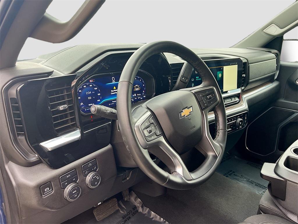 used 2024 Chevrolet Silverado 1500 car, priced at $35,400