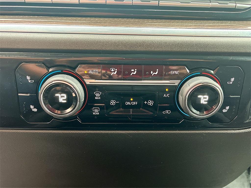 used 2024 Chevrolet Silverado 1500 car, priced at $35,400