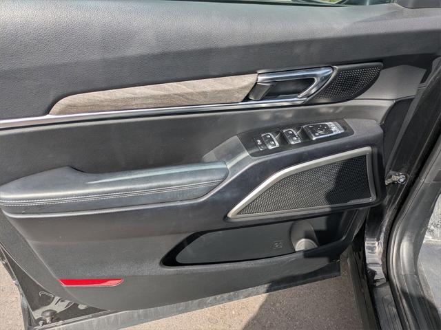 used 2022 Kia Telluride car, priced at $32,000