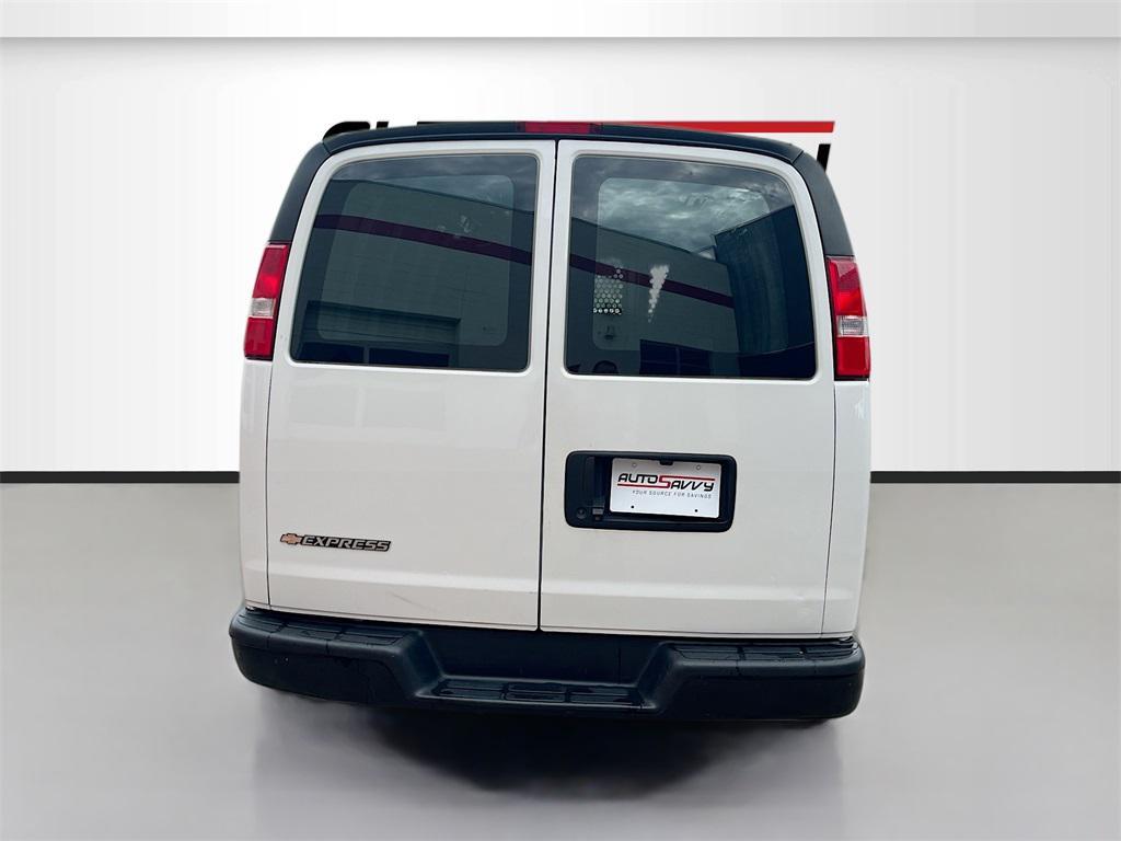 used 2024 GMC Savana 2500 car, priced at $29,000