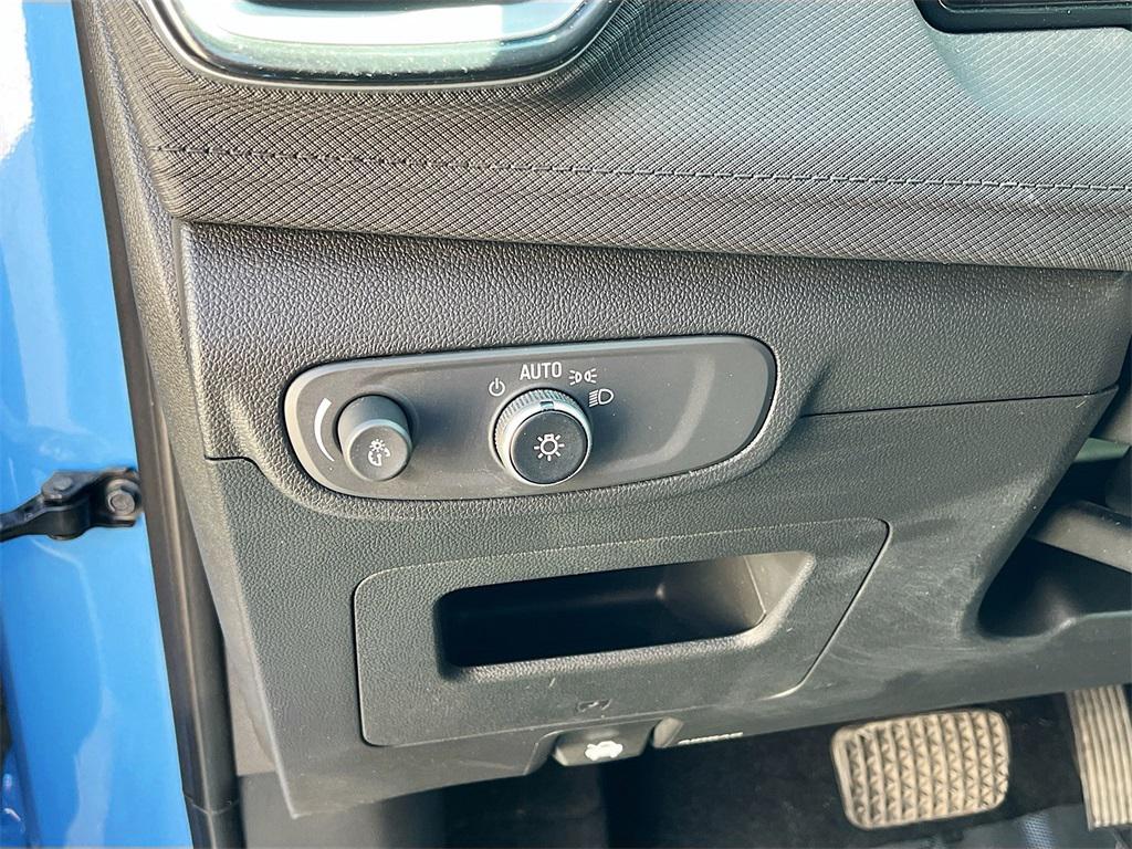 used 2024 Chevrolet TrailBlazer car, priced at $20,300