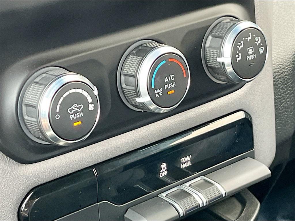 used 2021 Ram 1500 car, priced at $29,100
