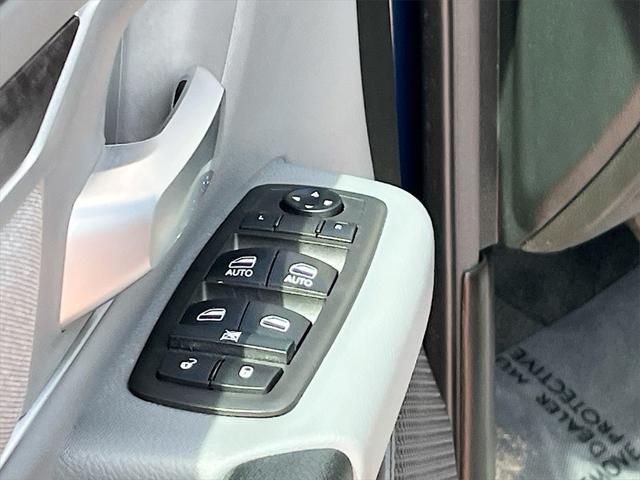used 2021 Ram 1500 car, priced at $29,100
