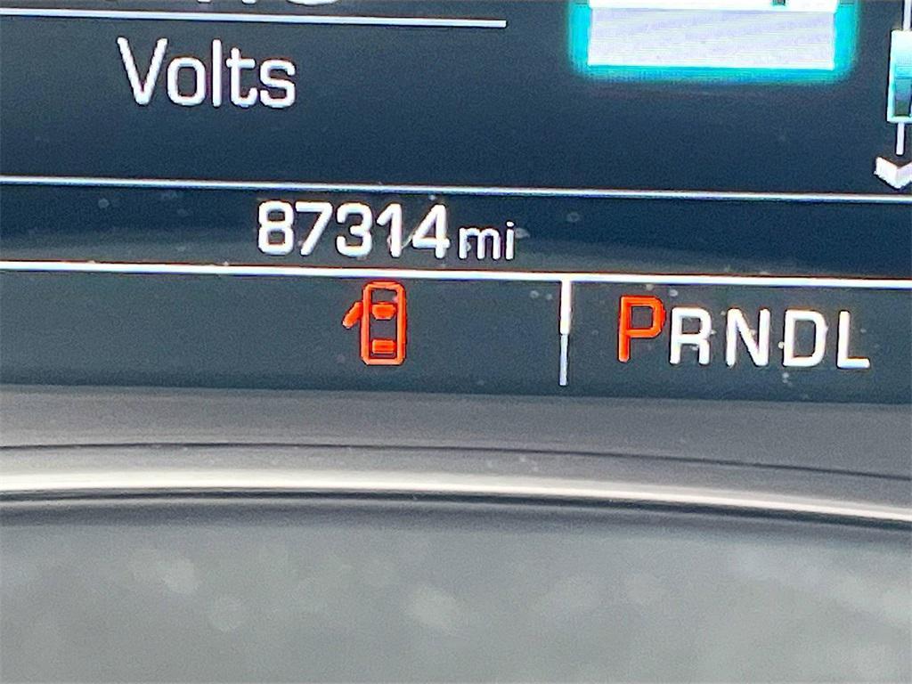 used 2017 Chevrolet Malibu car, priced at $11,400