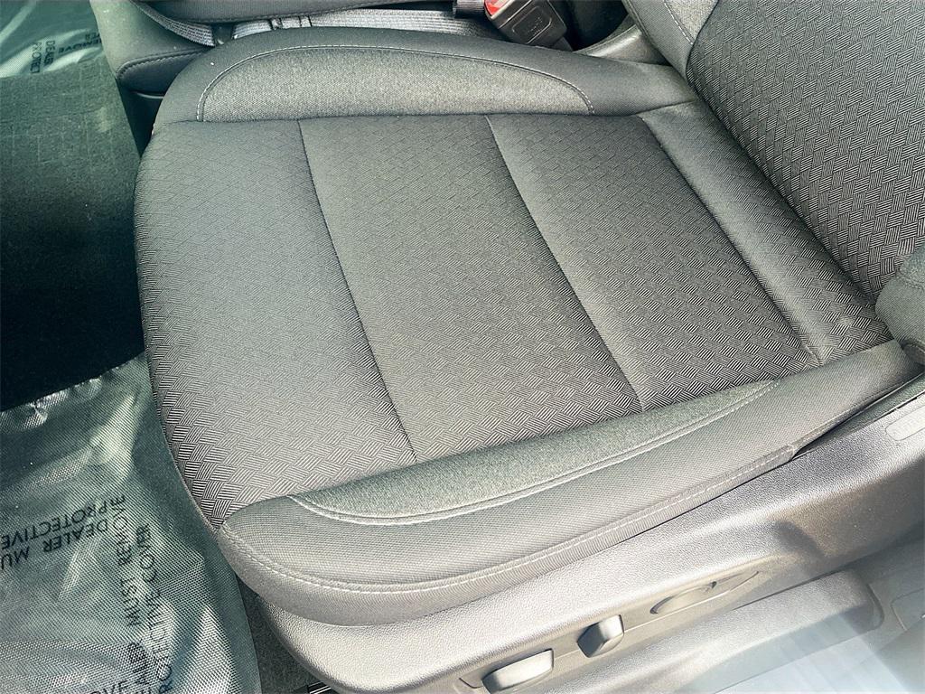 used 2025 Chevrolet Silverado 1500 car, priced at $39,600