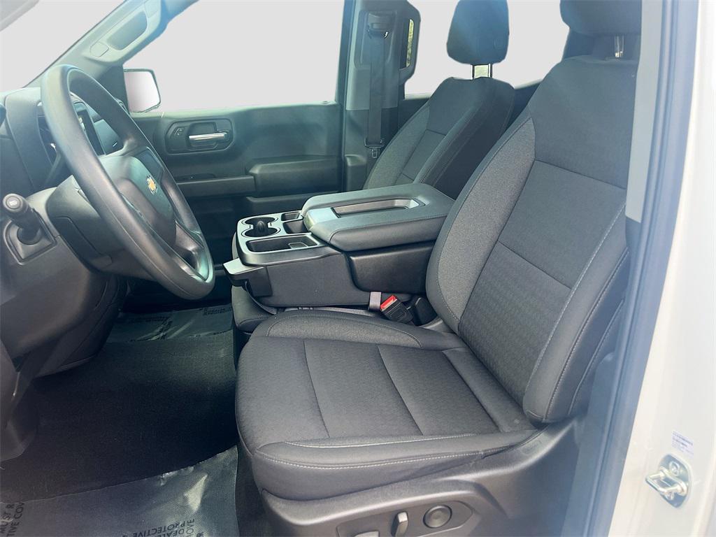 used 2025 Chevrolet Silverado 1500 car, priced at $39,600