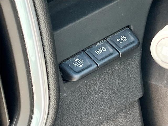 used 2022 GMC Sierra 1500 car, priced at $40,600