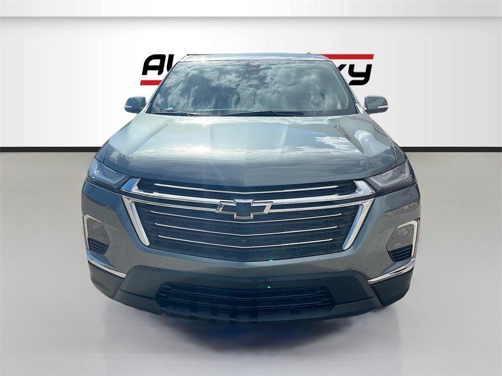 used 2023 Chevrolet Traverse car, priced at $30,000