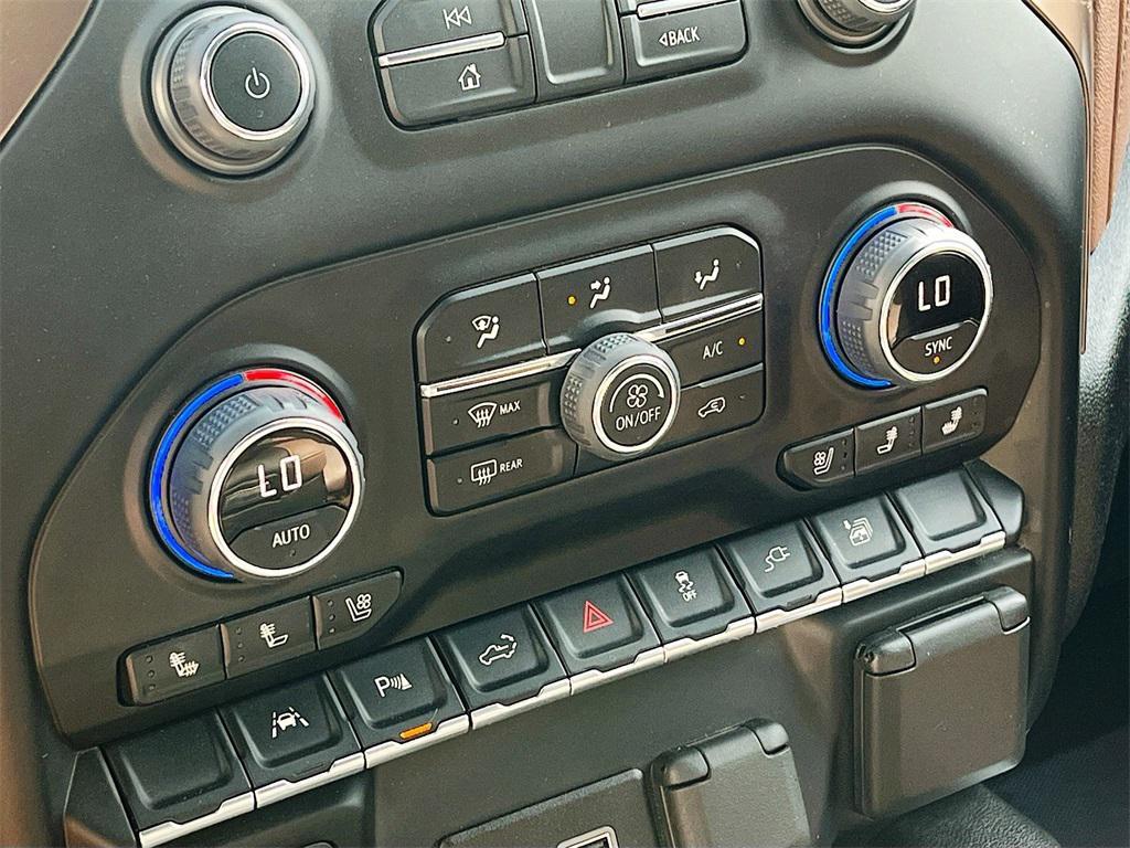 used 2022 Chevrolet Silverado 1500 car, priced at $38,800