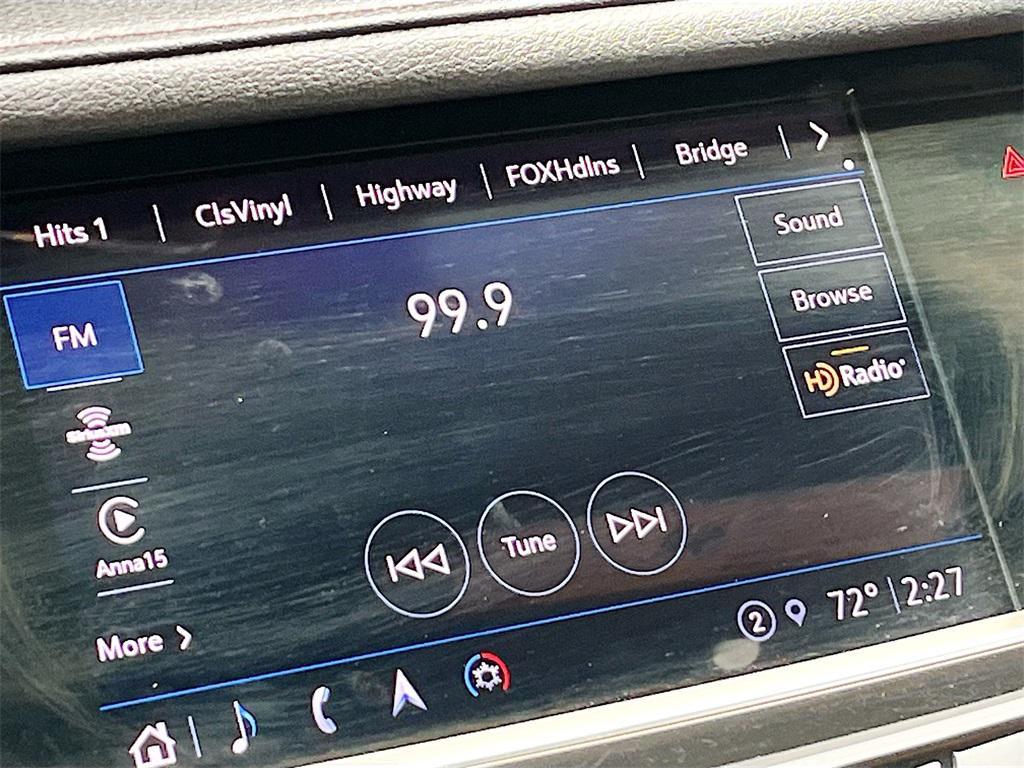 used 2023 Cadillac XT5 car, priced at $33,200