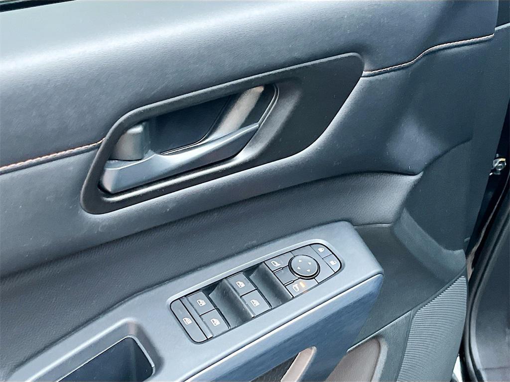 used 2024 Nissan Pathfinder car, priced at $33,400