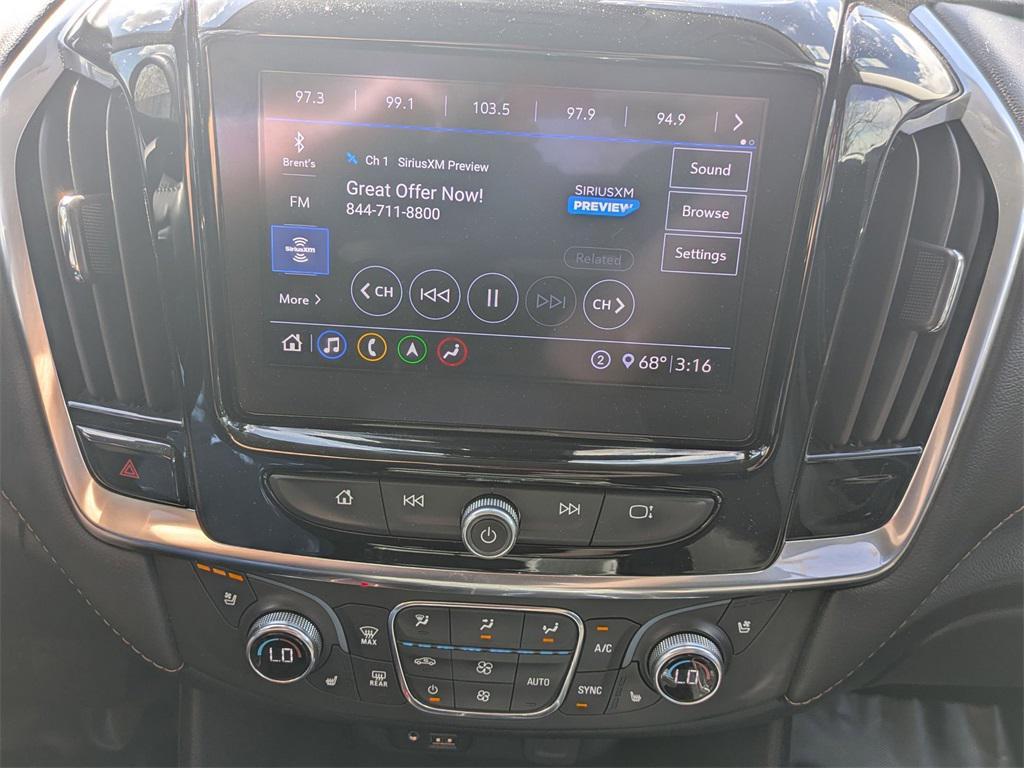 used 2021 Chevrolet Traverse car, priced at $27,000