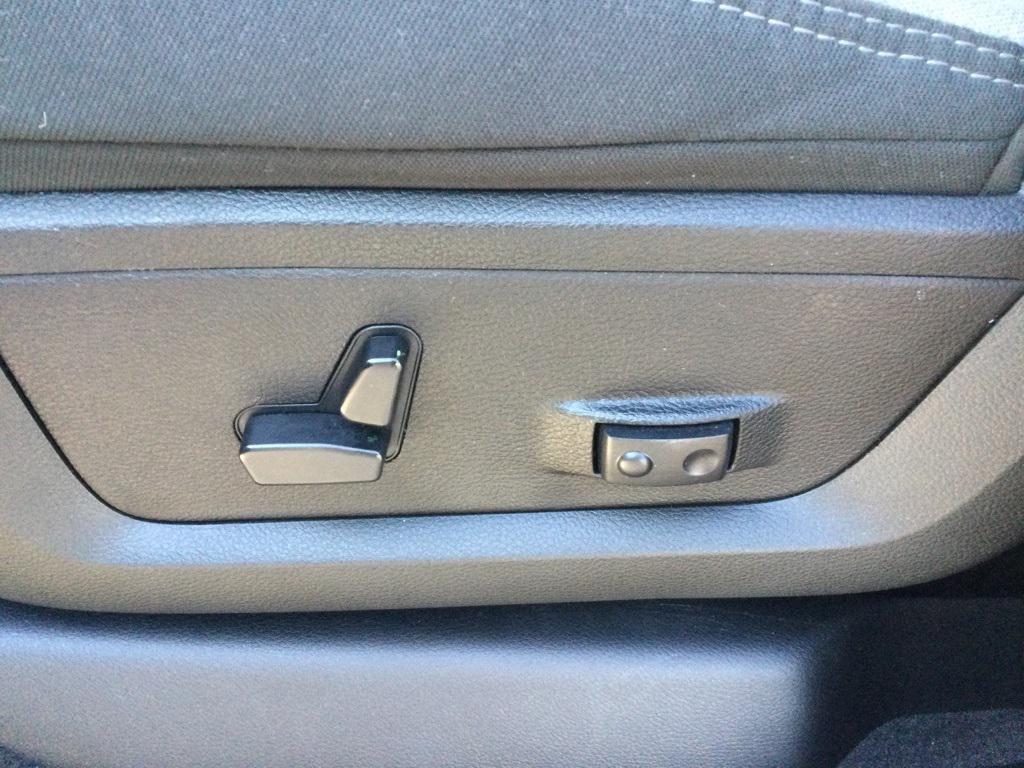 used 2024 Ram 2500 car, priced at $41,290