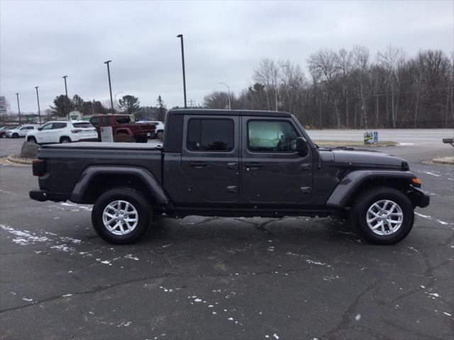 used 2023 Jeep Gladiator car, priced at $33,990