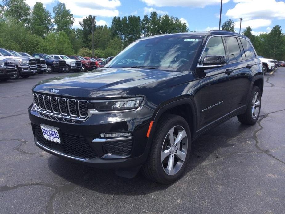 used 2022 Jeep Grand Cherokee car, priced at $42,790