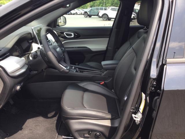 new 2025 Jeep Compass car, priced at $31,485
