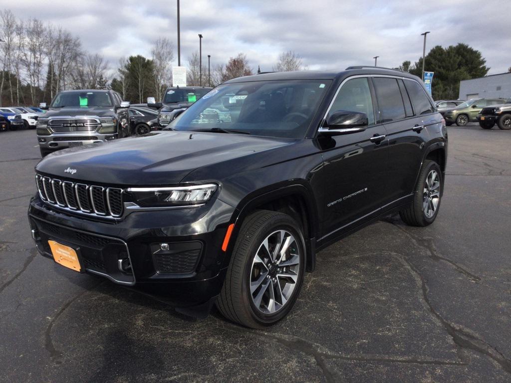 used 2023 Jeep Grand Cherokee car, priced at $40,590