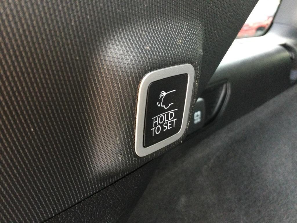 used 2023 Jeep Grand Cherokee car, priced at $40,590