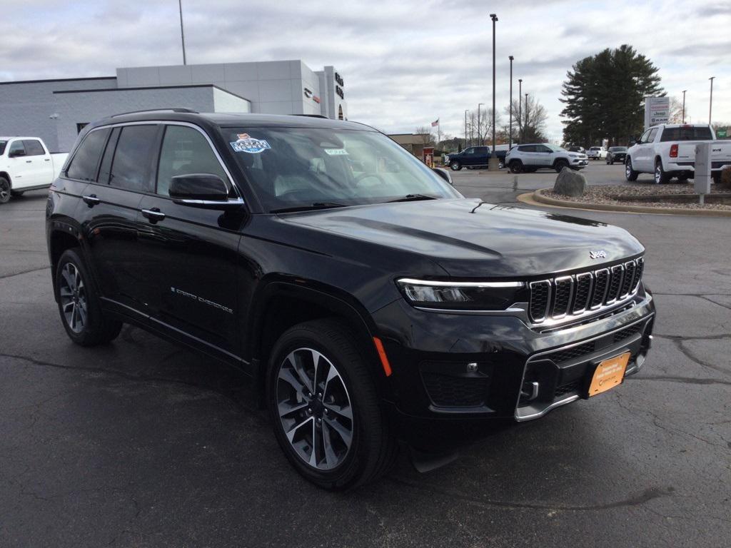 used 2023 Jeep Grand Cherokee car, priced at $40,590