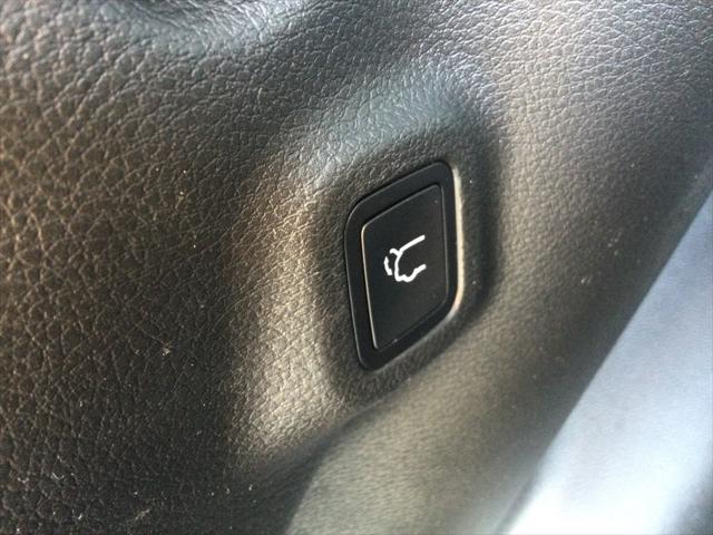 used 2024 Jeep Compass car, priced at $30,790