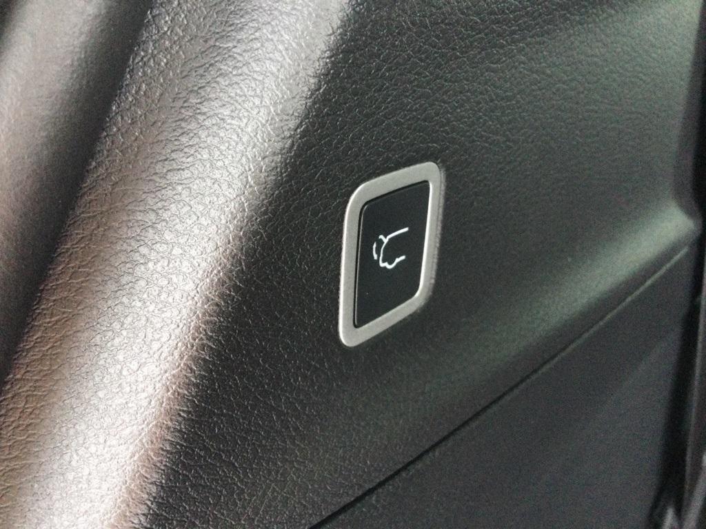 new 2026 Chrysler Pacifica car, priced at $50,570