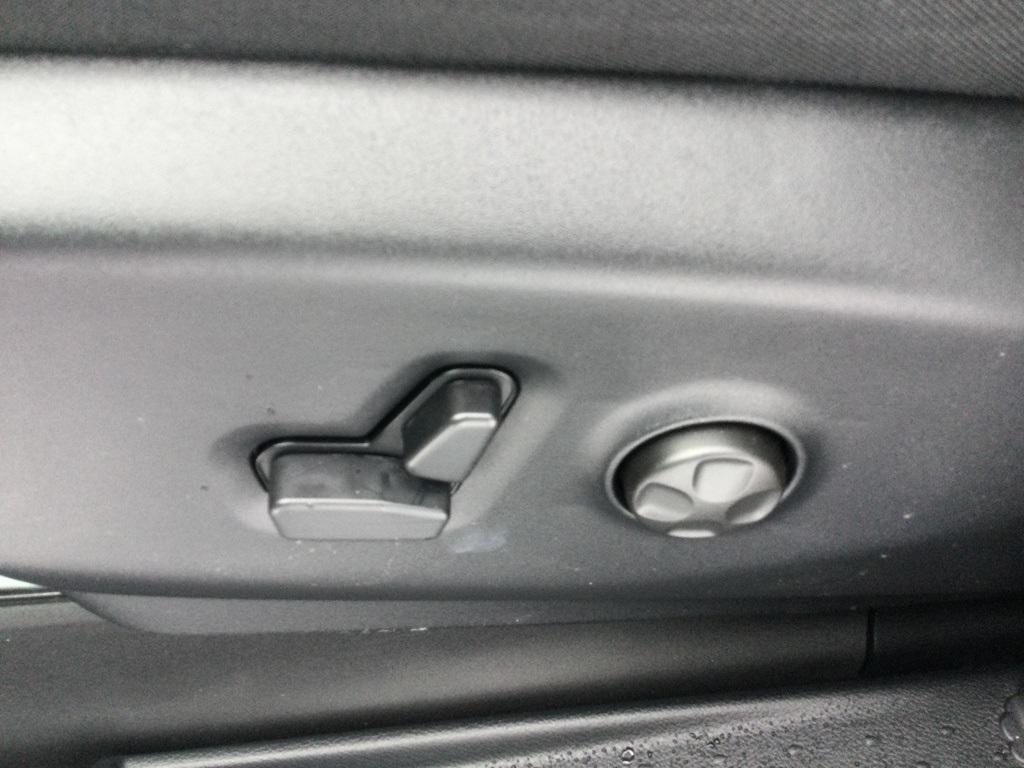 new 2026 Chrysler Pacifica car, priced at $50,570