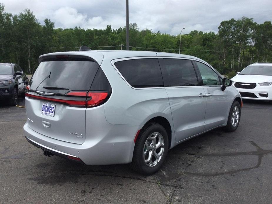 new 2024 Chrysler Pacifica car, priced at $55,505