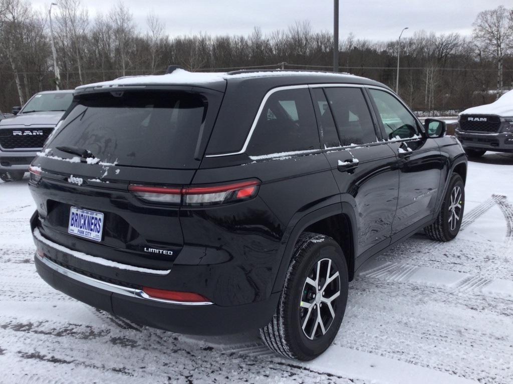 new 2025 Jeep Grand Cherokee car, priced at $51,180
