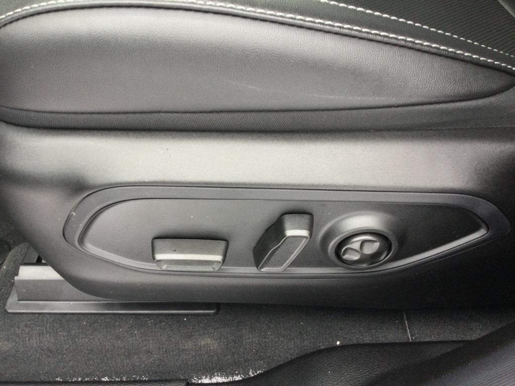 new 2025 Jeep Grand Cherokee car, priced at $51,180