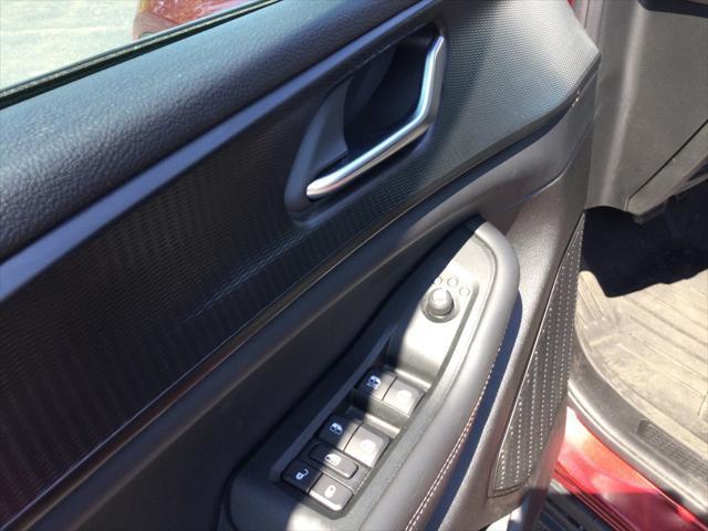 used 2024 Jeep Grand Cherokee car, priced at $37,990