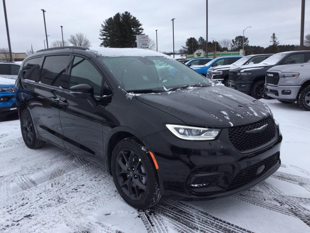 new 2026 Chrysler Pacifica car, priced at $53,520