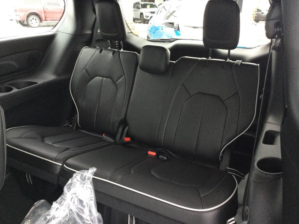 new 2026 Chrysler Pacifica car, priced at $53,520