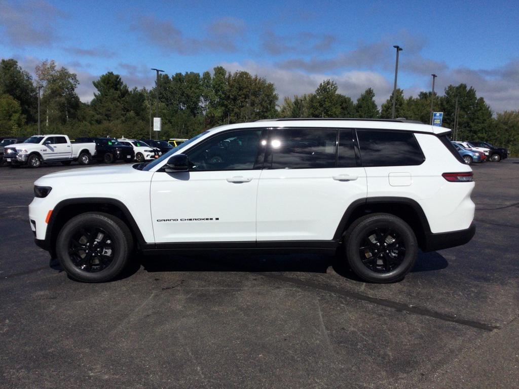 new 2025 Jeep Grand Cherokee L car, priced at $46,130