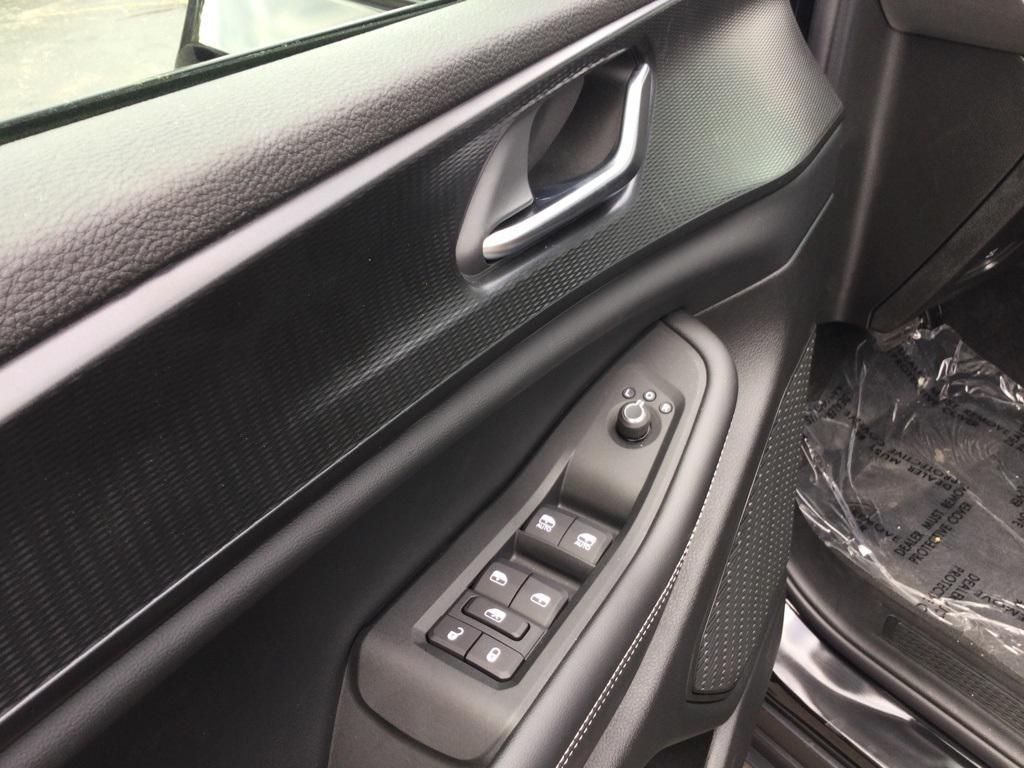 new 2025 Jeep Grand Cherokee car, priced at $37,665