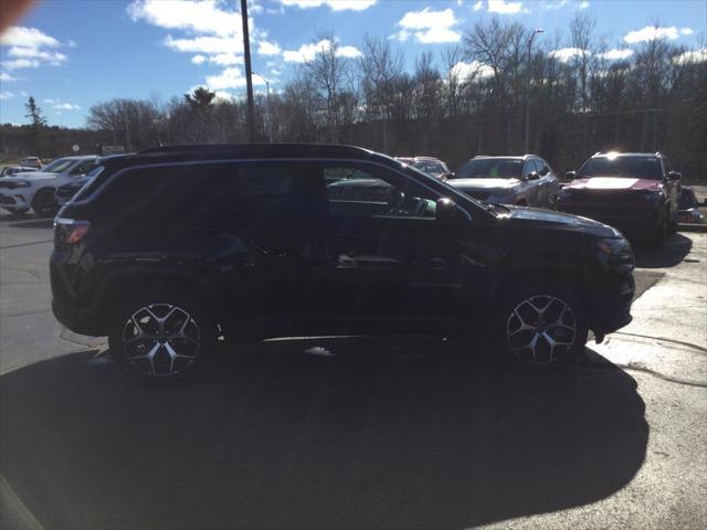 new 2025 Jeep Compass car, priced at $33,435