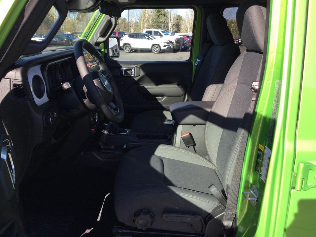 new 2026 Jeep Wrangler car, priced at $51,988