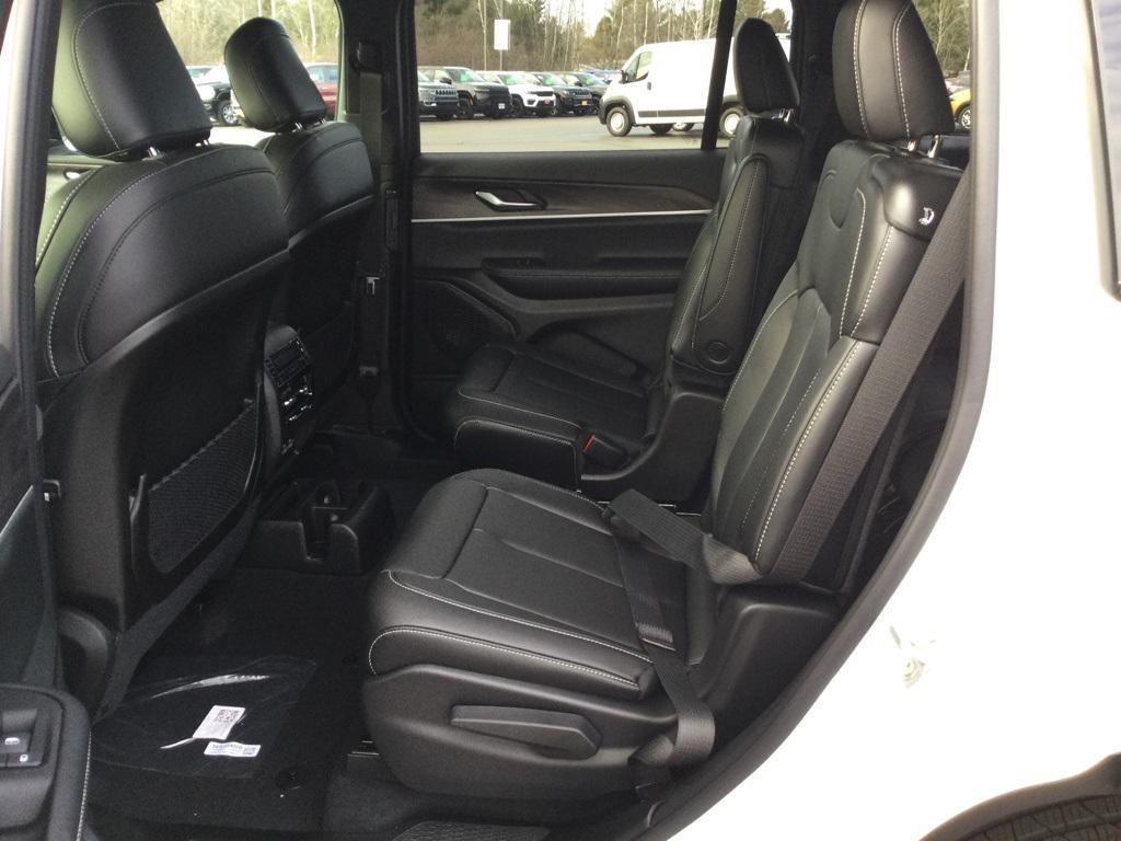 new 2025 Jeep Grand Cherokee L car, priced at $53,235