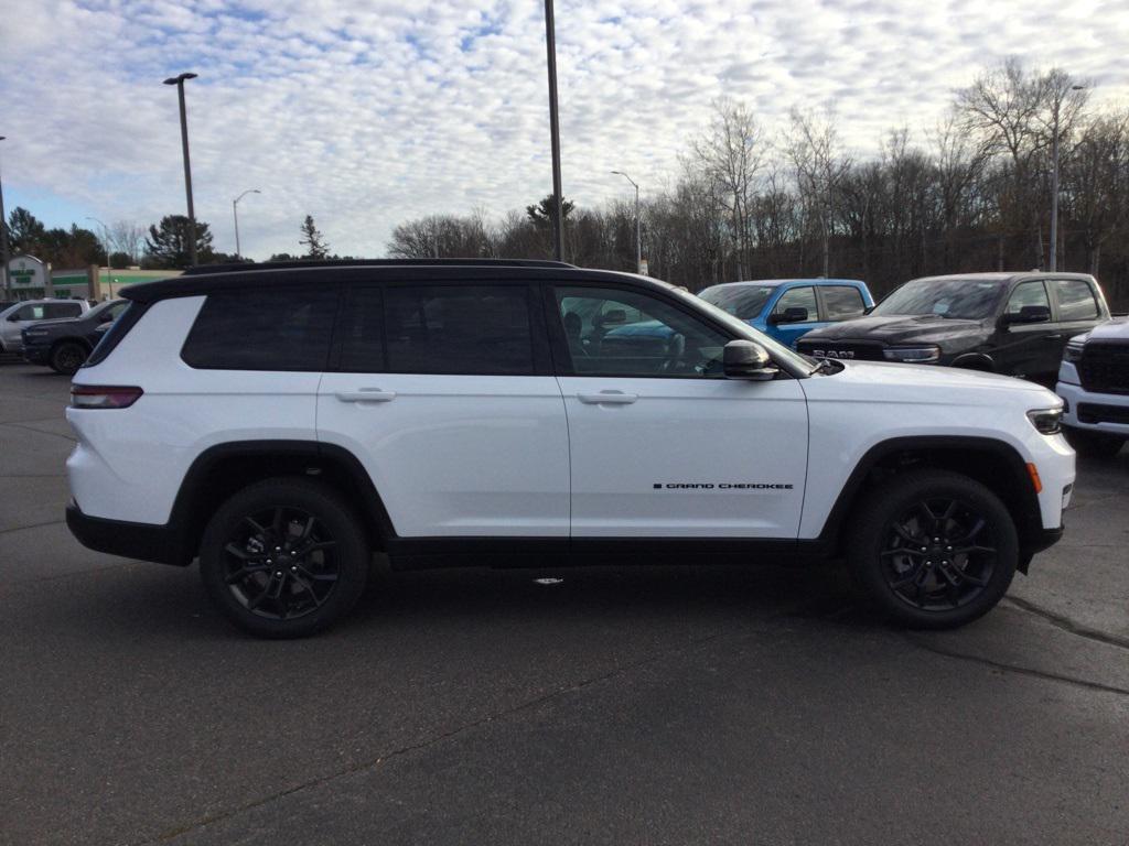 new 2025 Jeep Grand Cherokee L car, priced at $53,235