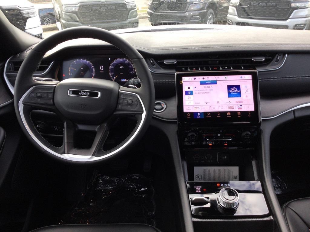 new 2025 Jeep Grand Cherokee L car, priced at $53,235