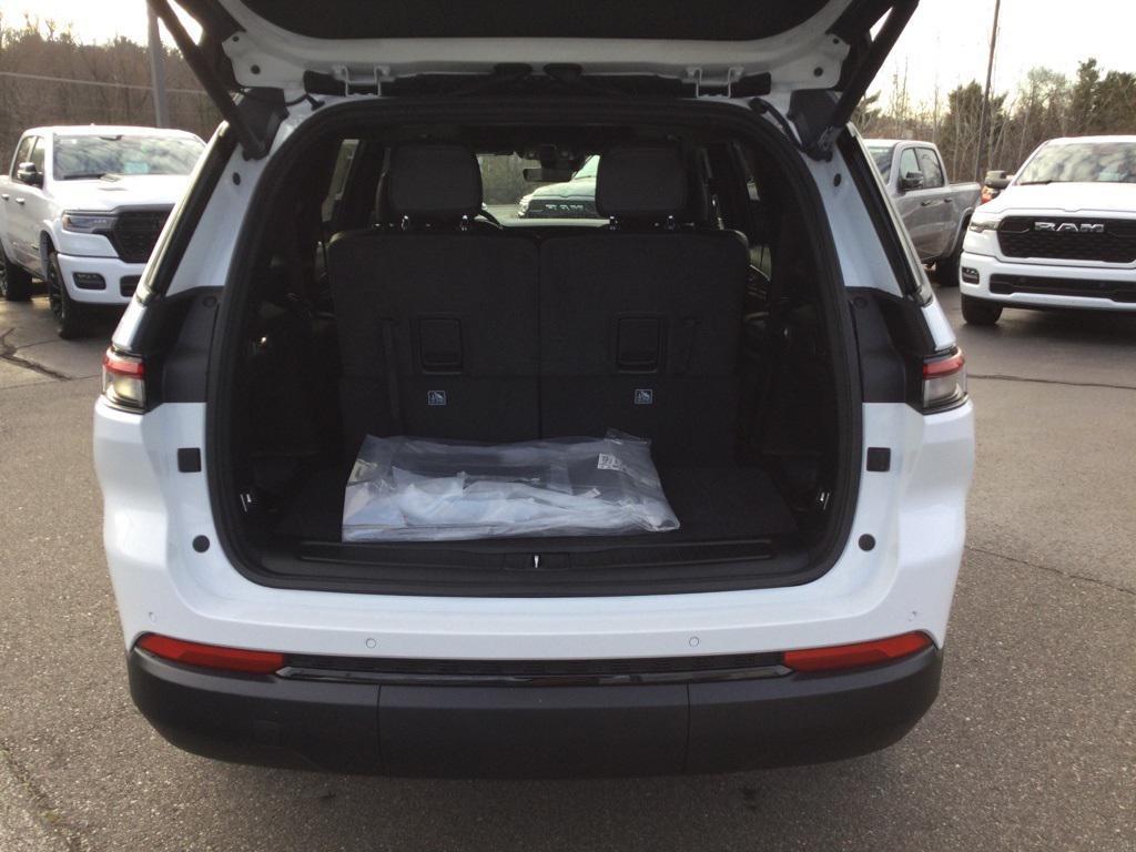 new 2025 Jeep Grand Cherokee L car, priced at $53,235