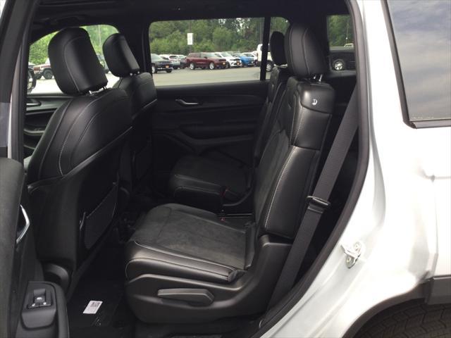 new 2025 Jeep Grand Cherokee L car, priced at $44,716