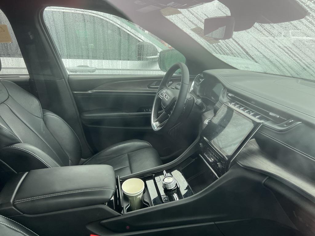 used 2024 Jeep Grand Cherokee L car, priced at $42,790